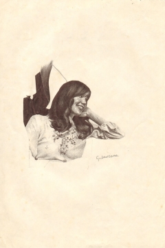 ritratto a penna di giovane donna sorridente